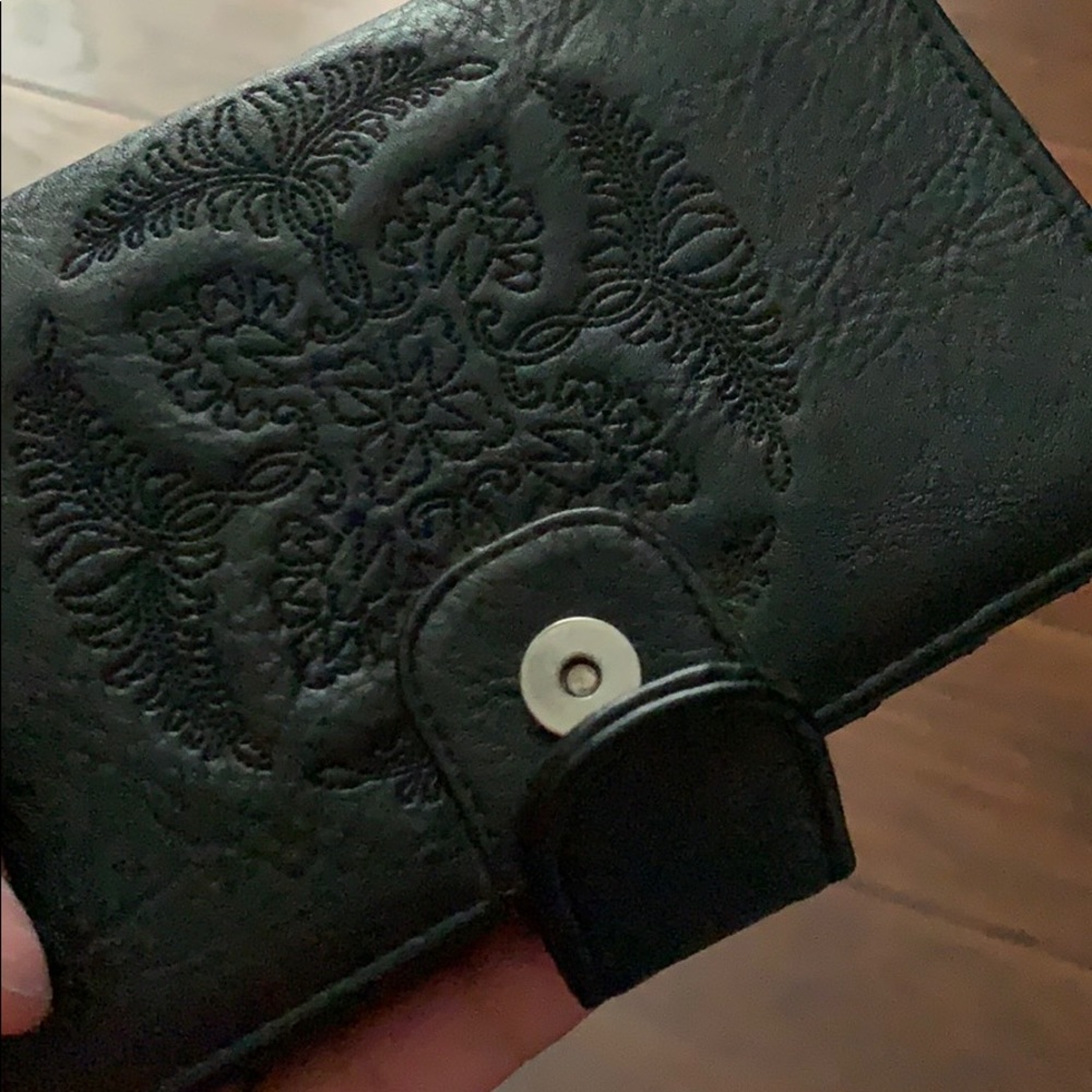 Wallet - Picture 2 of 5